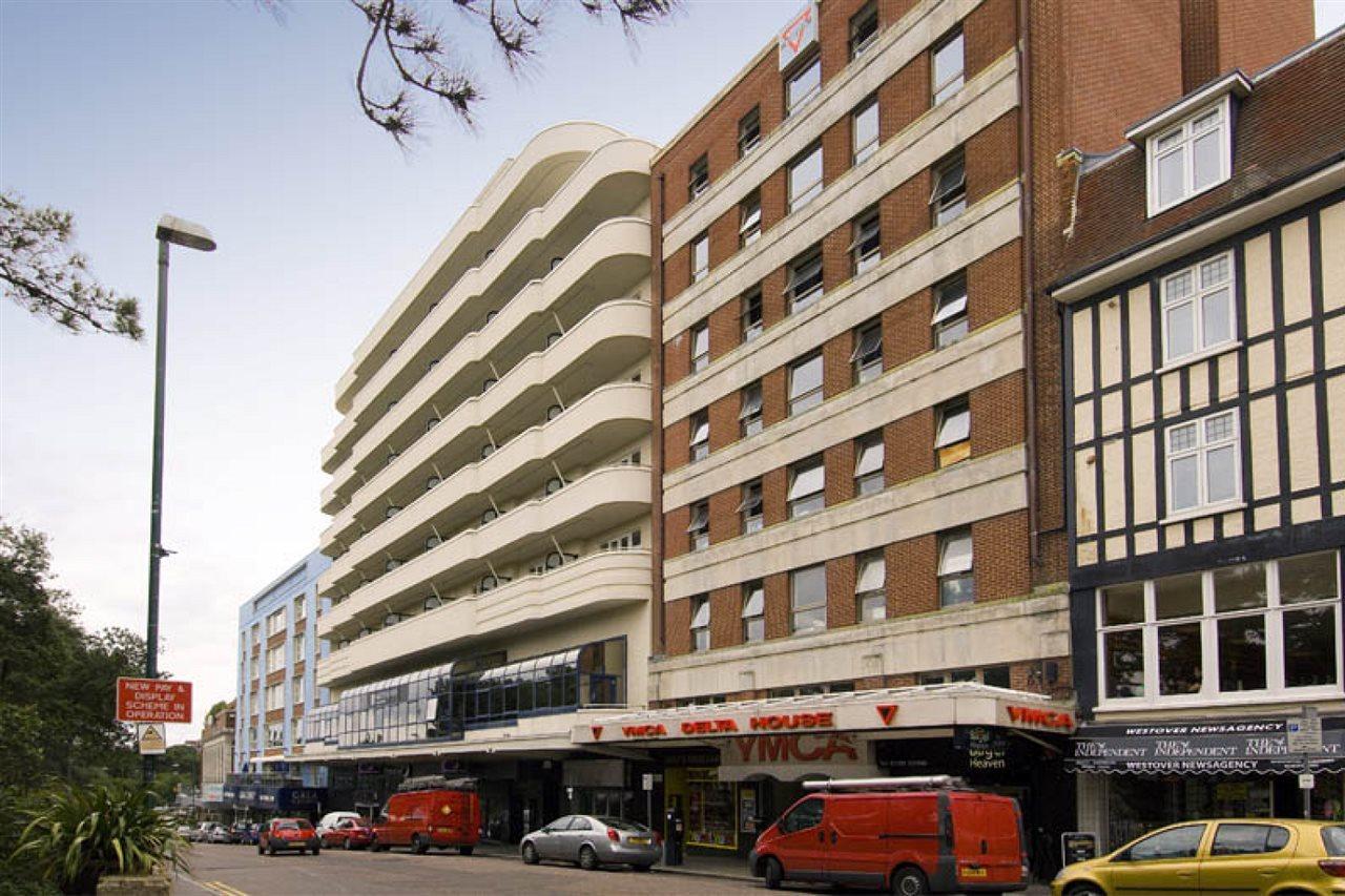 Premier Inn Bournemouth Central Exterior foto