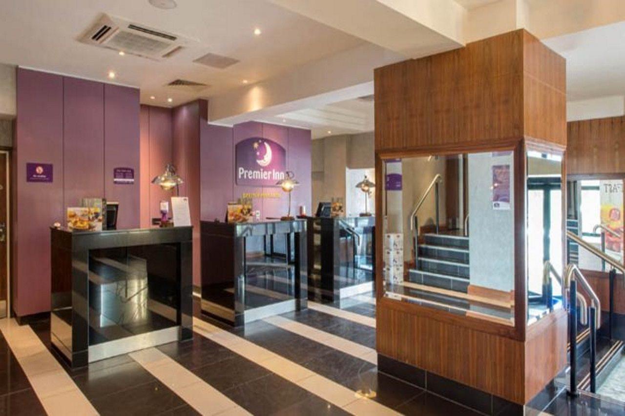 Premier Inn Bournemouth Central Exterior foto
