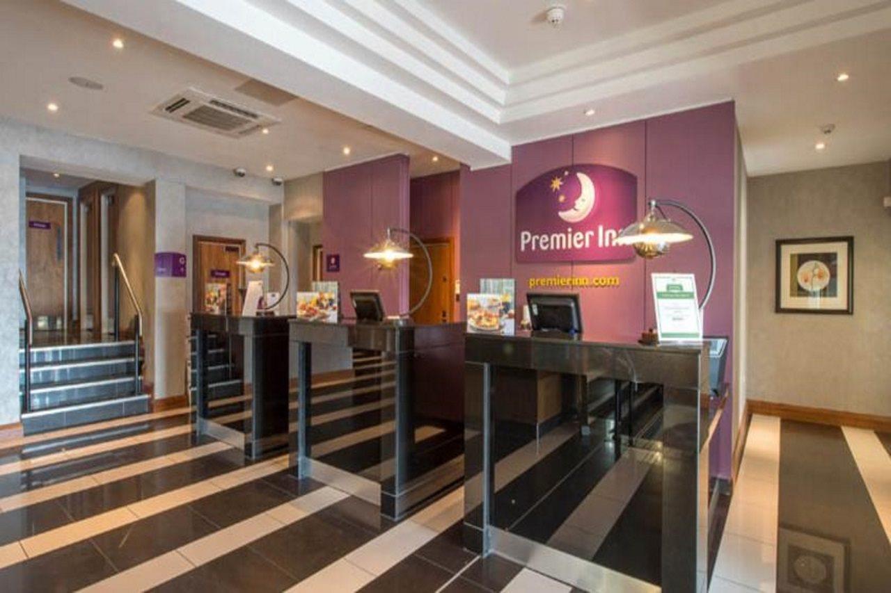 Premier Inn Bournemouth Central Exterior foto